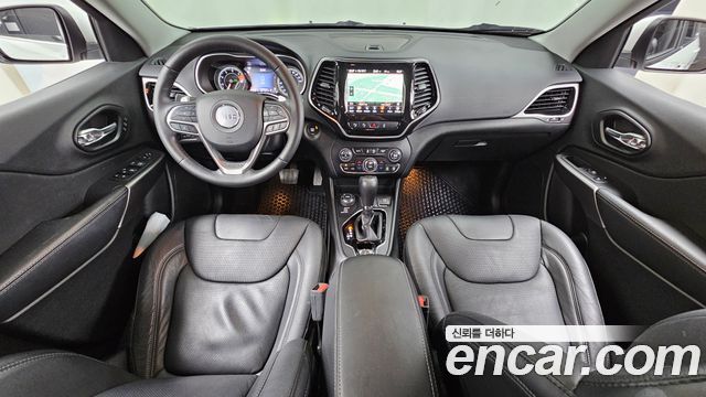 Jeep Cherokee 2021 — photo 10