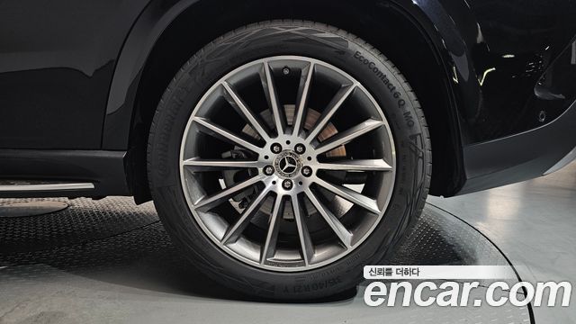 Mercedes-Benz GLE-Class 2025 — photo 7