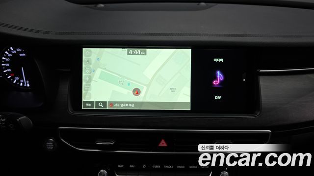 Kia K7 2020 — photo 20