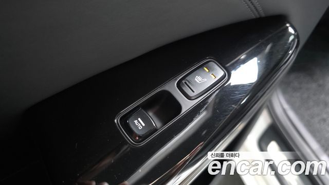 Kia K7 2020 — photo 25