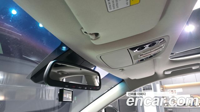 Kia K7 2020 — photo 28
