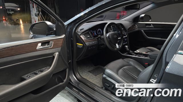 Hyundai Sonata 2018 — photo 10