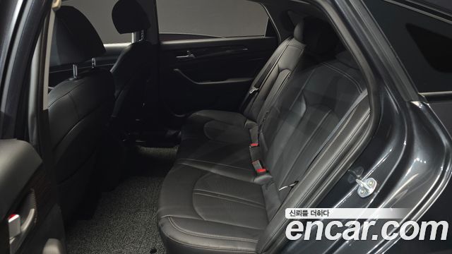 Hyundai Sonata 2018 — photo 12