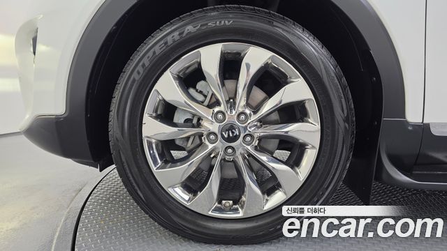 Kia Sorento 2018 — photo 5