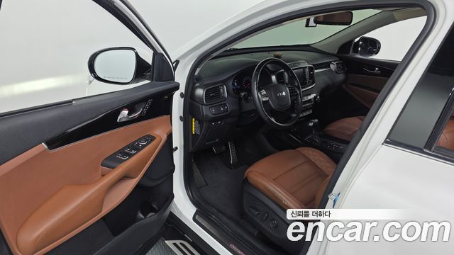 Kia Sorento 2018 — photo 13