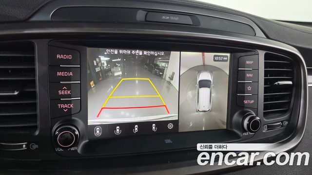 Kia Sorento 2018 — photo 22