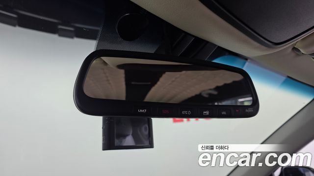Kia Sorento 2018 — photo 25