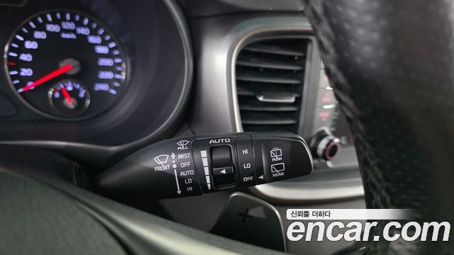 Kia Sorento 2018 — photo 27