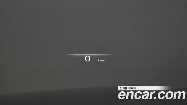 Genesis GV80 2020 — photo 15