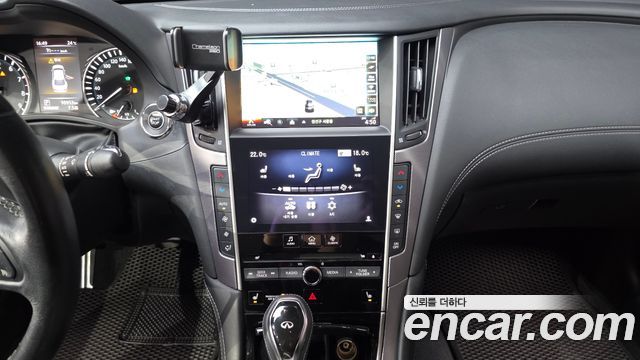 Infiniti Q50 2018 — photo 14