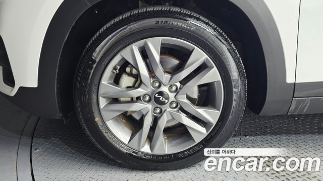 Kia Seltos 2023 — photo 5