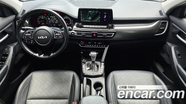 Kia Seltos 2023 — photo 10
