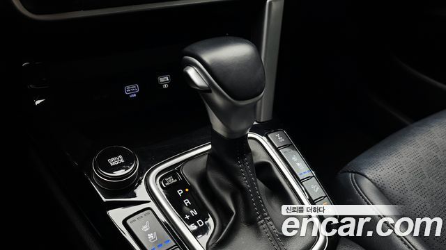 Kia Seltos 2023 — photo 12