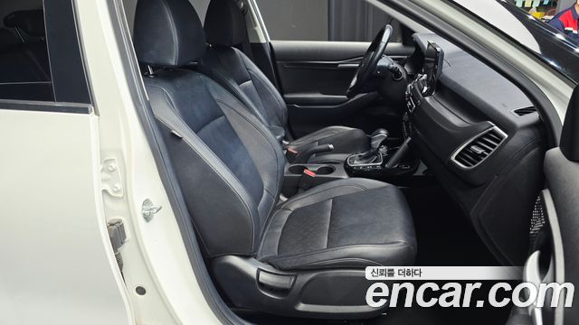 Kia Seltos 2023 — photo 16
