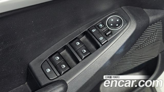 Kia Seltos 2023 — photo 27