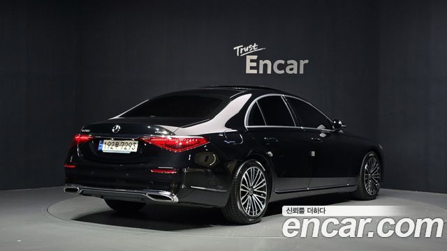 Mercedes-Benz S-Class 2024 — photo 2