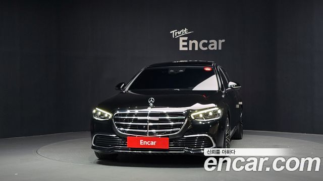 Mercedes-Benz S-Class 2024 — photo 3