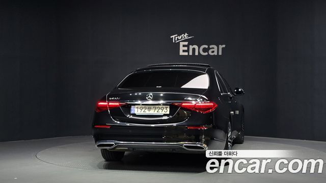 Mercedes-Benz S-Class 2024 — photo 4