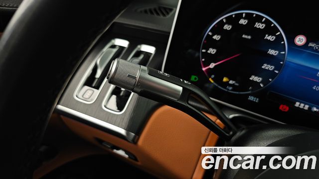 Mercedes-Benz S-Class 2024 — photo 29