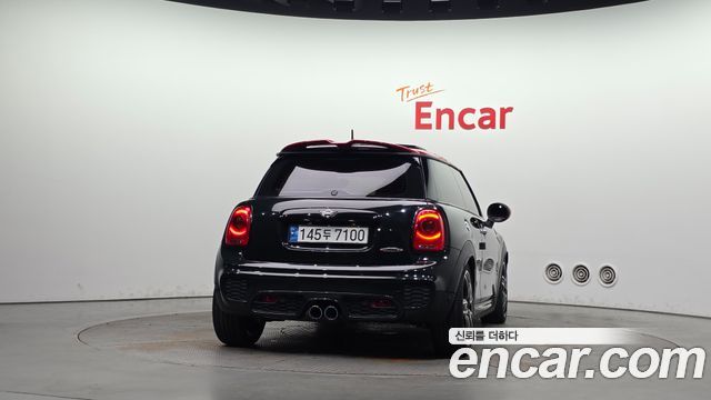 Mini Cooper 2018 — photo 4
