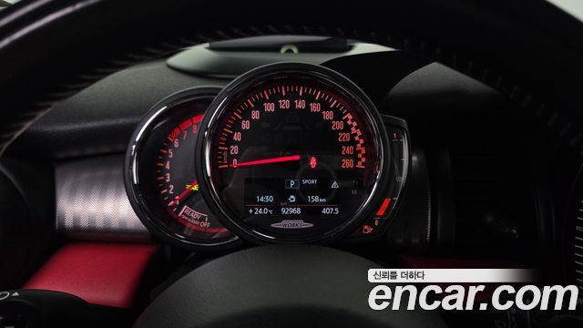 Mini Cooper 2018 — photo 11