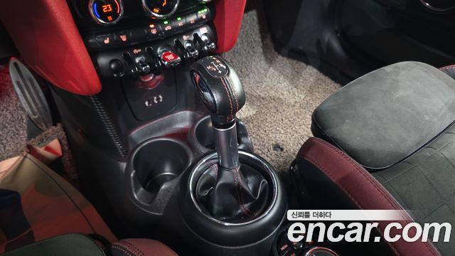 Mini Cooper 2018 — photo 12