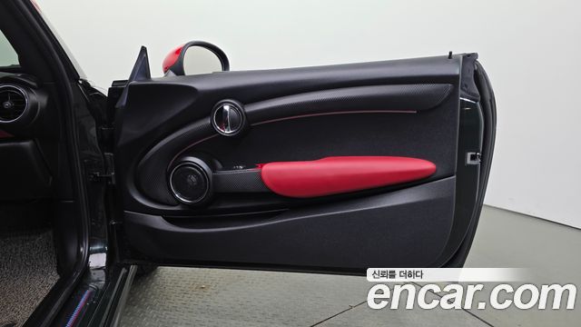 Mini Cooper 2018 — photo 15