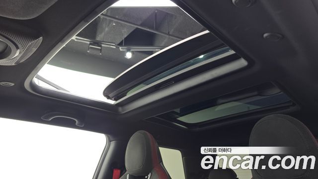 Mini Cooper 2018 — photo 30