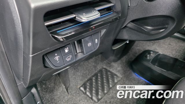 Kia EV6 2023 — photo 24