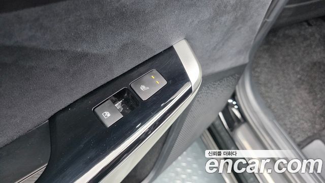 Kia EV6 2023 — photo 30