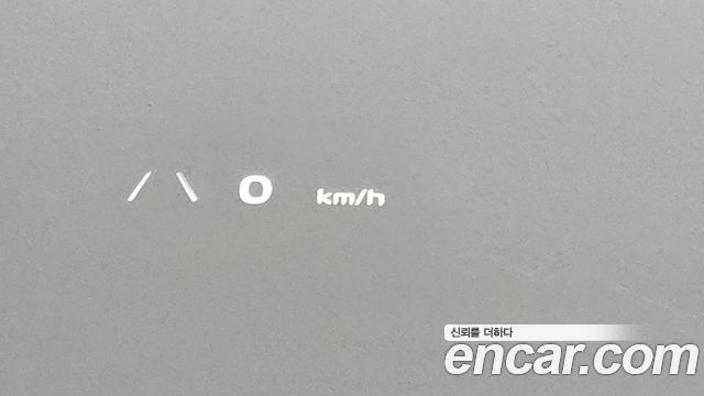 Kia EV6 2023 — photo 32