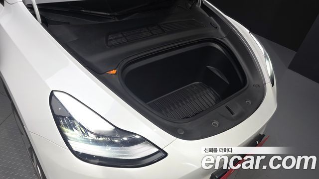 Tesla Model Y 2021 — photo 6