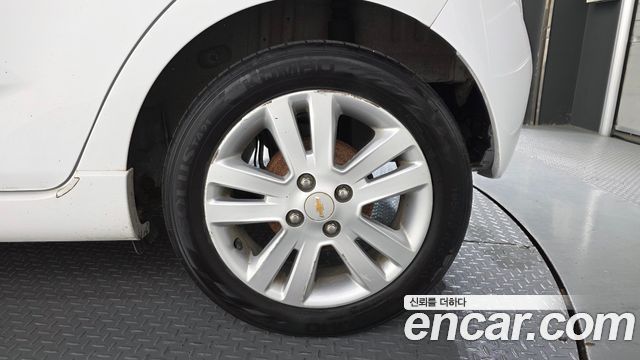 Chevrolet Korea Spark 2014 — photo 7