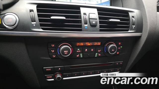 BMW X3 2013 — photo 17