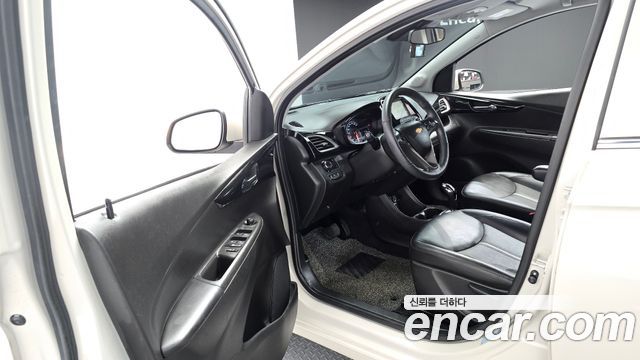 Chevrolet Korea Spark 2021 — photo 10