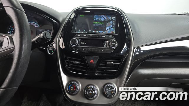 Chevrolet Korea Spark 2021 — photo 17