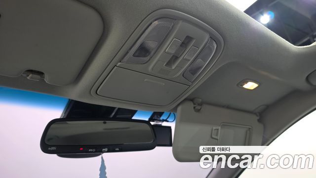 Kia Niro 2017 — photo 26