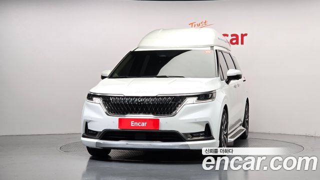 Kia Canival 2022 — photo 3