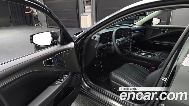 Kia K8 2025 — photo 13