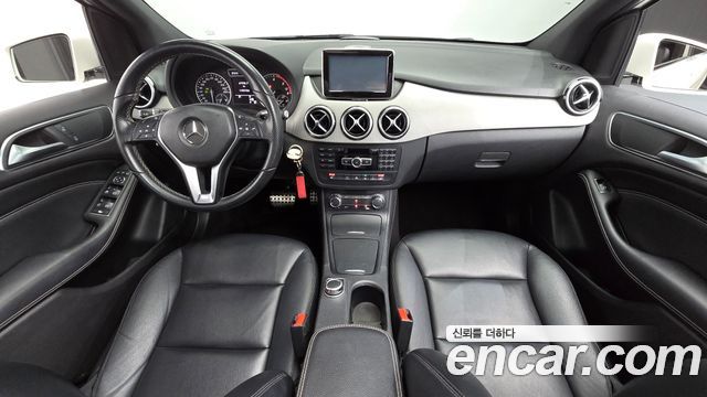 Mercedes-Benz B-Class 2013 — photo 7