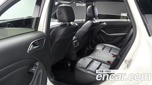 Mercedes-Benz B-Class 2013 — photo 11