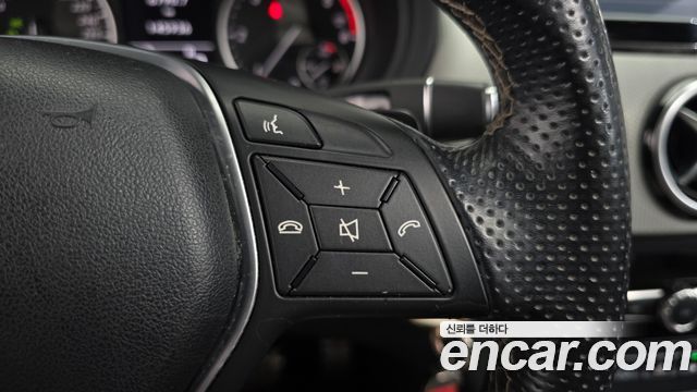 Mercedes-Benz B-Class 2013 — photo 14