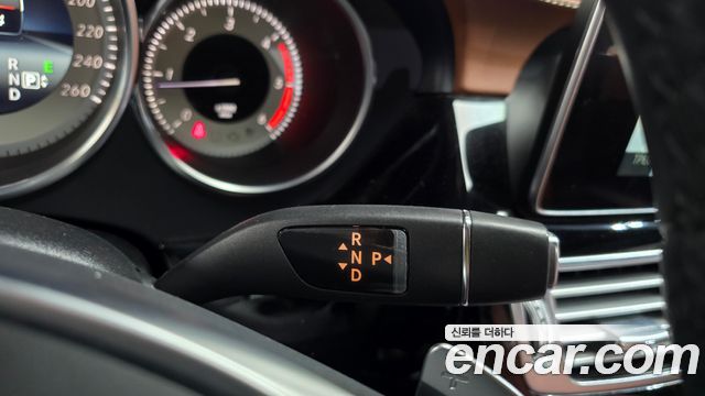 Mercedes-Benz CLS-Class 2017 — photo 9
