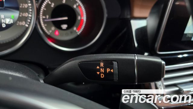 Mercedes-Benz CLS-Class 2017 — photo 19