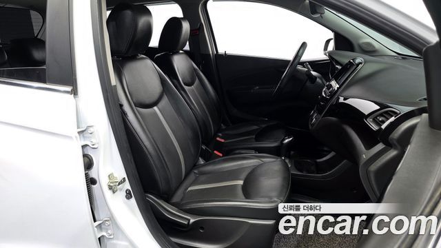 Chevrolet Korea Spark 2019 — photo 12
