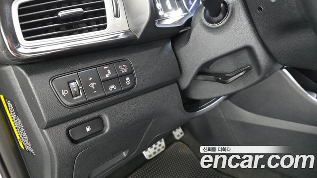 Kia Niro 2018 — photo 23