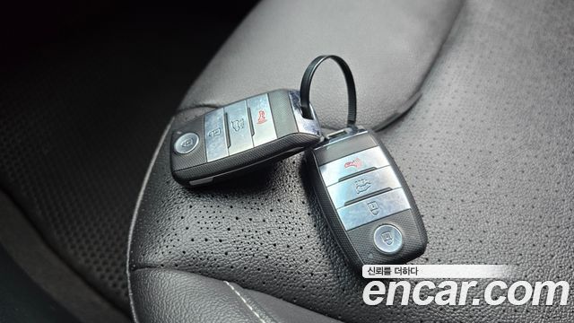 Kia Niro 2018 — photo 30