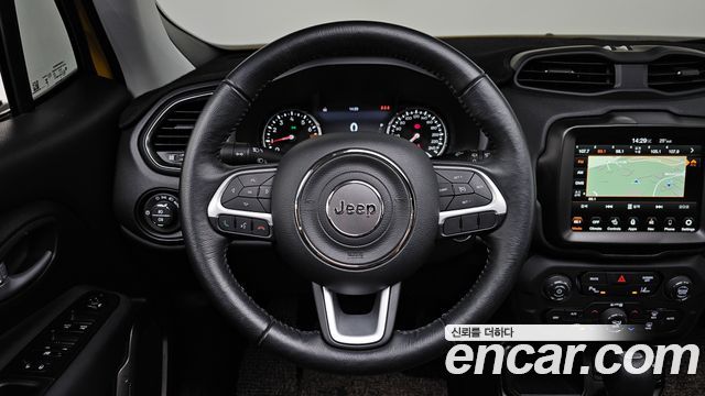 Jeep Renegade 2023 — photo 19