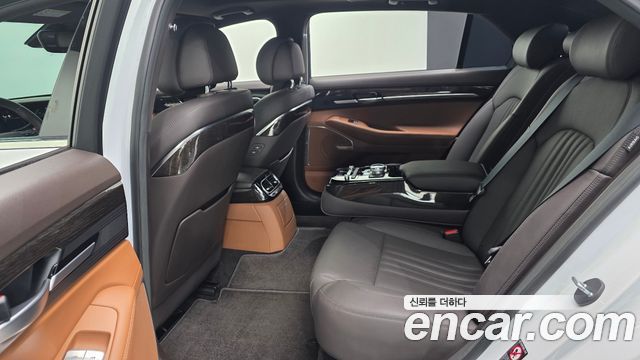 Genesis G90 2019 — photo 16
