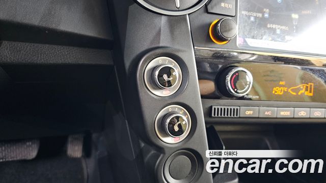 KG Mobility KORANDO 2018 — photo 28
